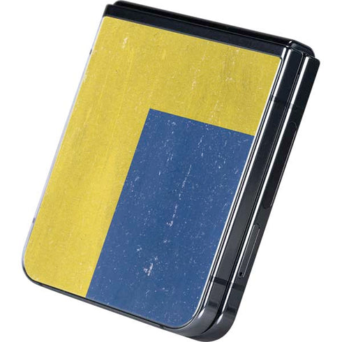 Sweden Flag Distressed Galaxy Z Flip5 5G Skin